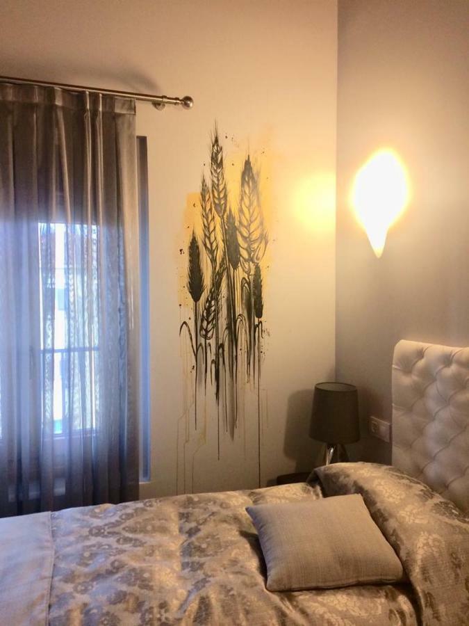 Hostal Rural Villa De Mendavia Bagian luar foto
